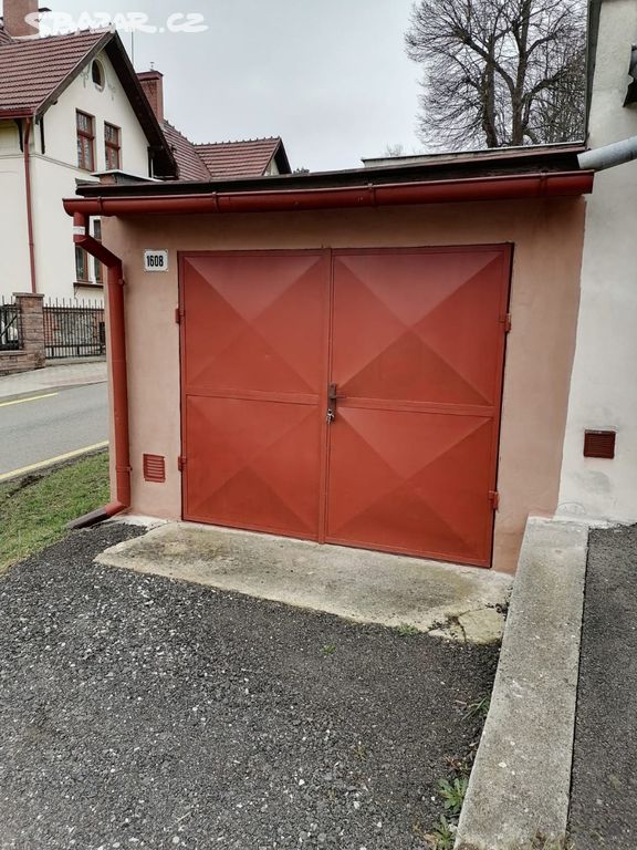 Prodám garáž Česká Lípa